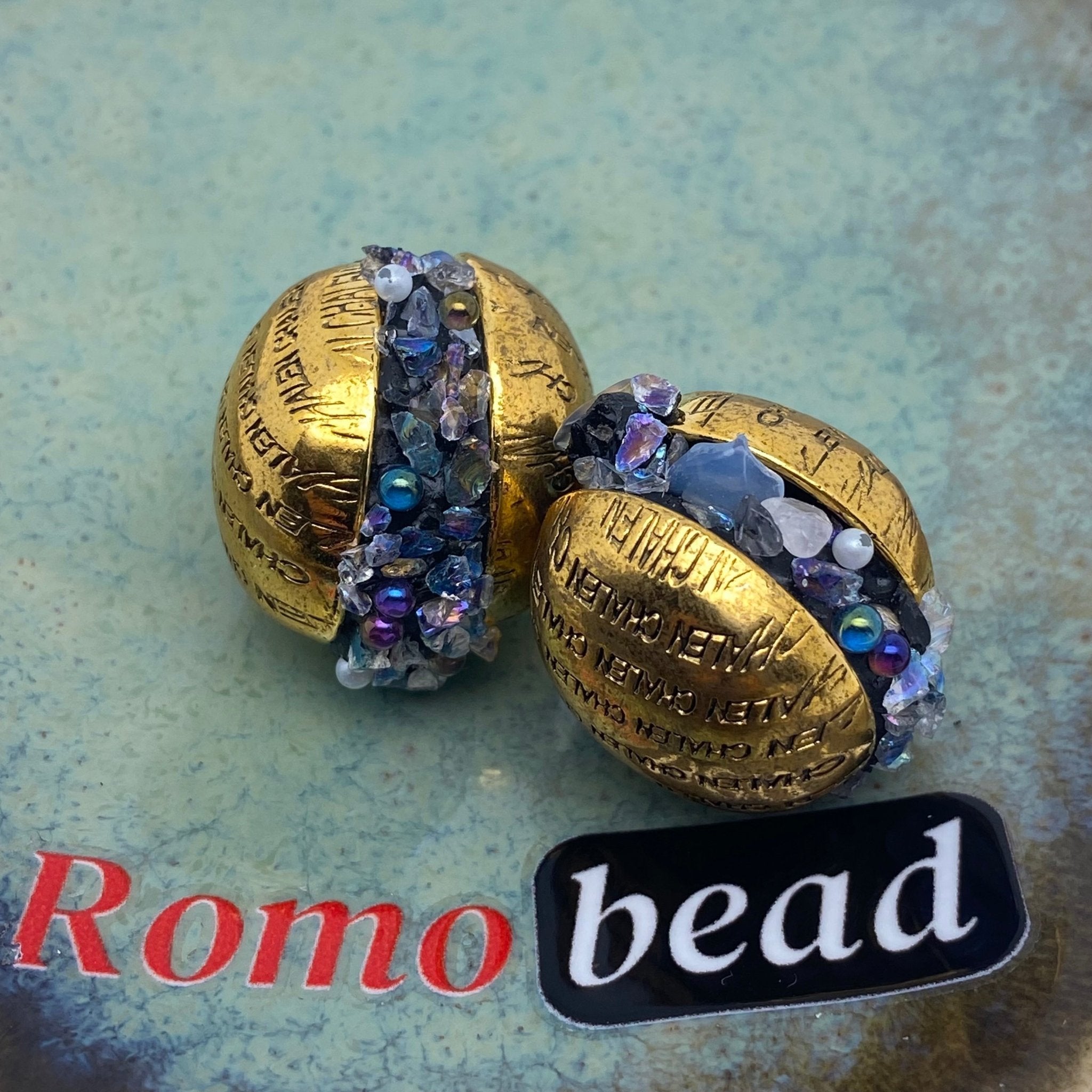 176. supper fancy beads - Romo bead